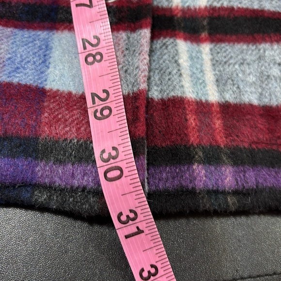 Ashley Wool Blend Plaid Flannel,button down,chest/hip pocket,heavyweight shacket - Picture 9 of 11